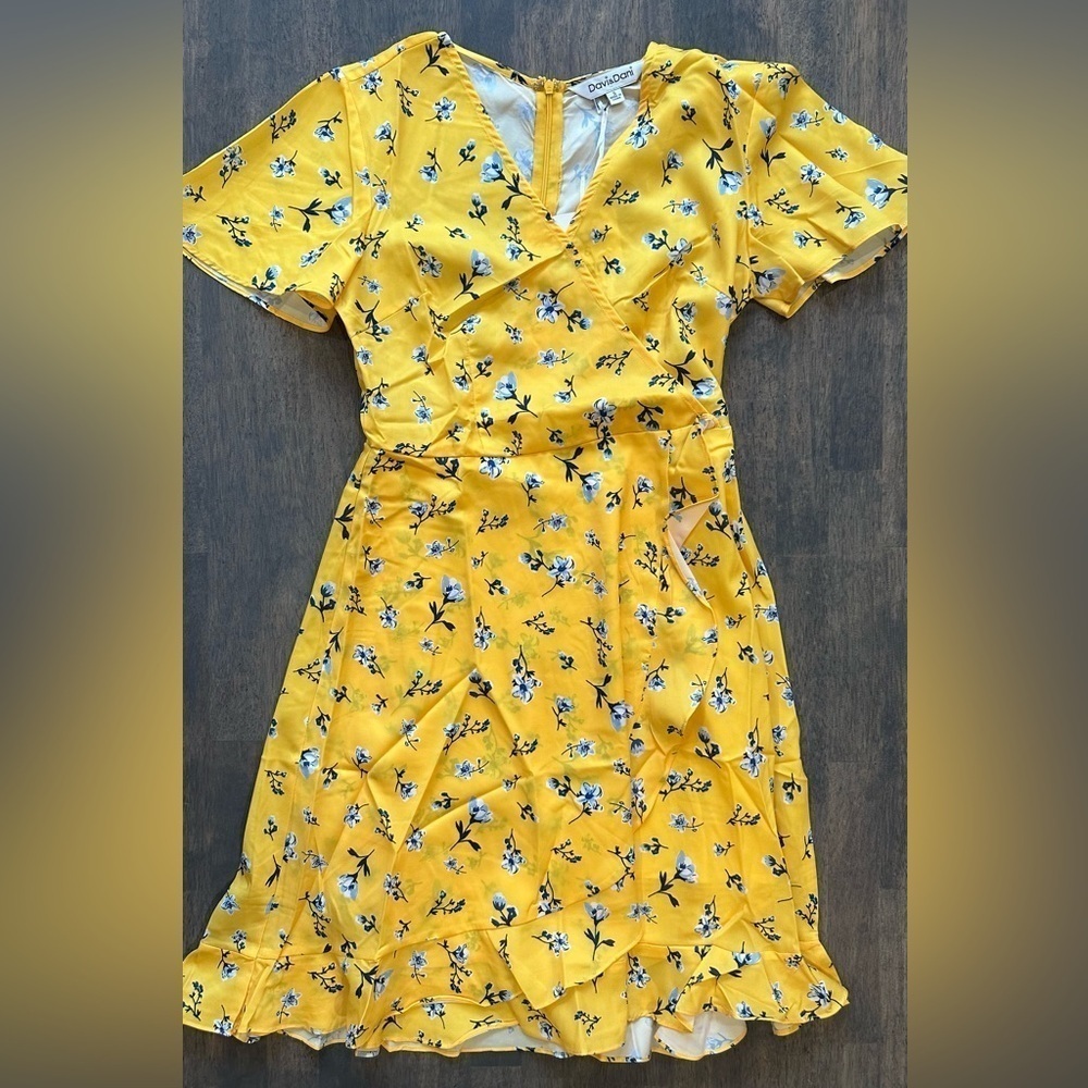 Davi & Dani Mini Dress